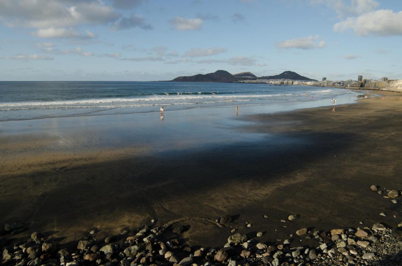 Home2book Design Sea Front Canteras1
